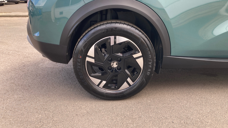 Vauxhall Frontera 83kW Ultimate 54kWh Extended Range 5dr Auto Electric Estate